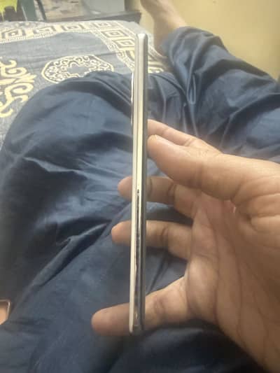 Vivo v30 e for sale in good condition