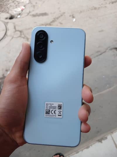 Samsung A17 Just Box open and Used 10 days Contact,03117658994