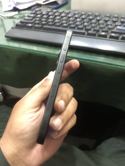 Iphone 15 Pro Locked