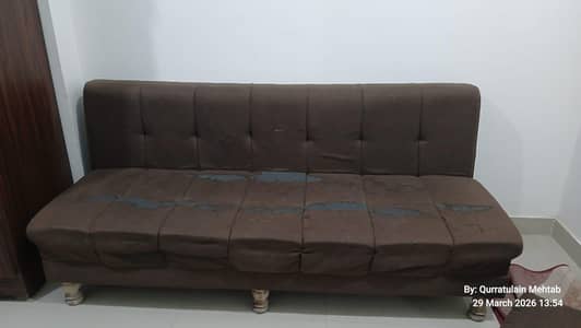 sofa cumbed