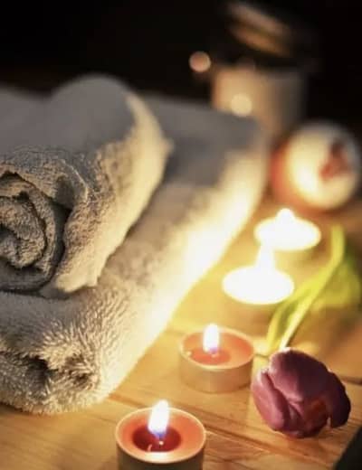 Female’s required for spa centre job