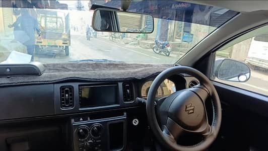 2 pics ki toucing ha alloyrim ha new tyar alto vxr AC chill