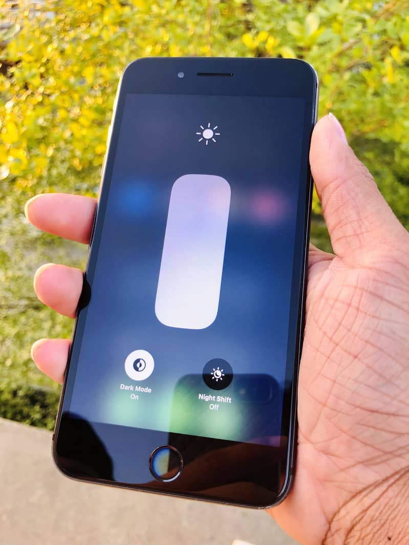 Iphone 8 plus SIM WORKING 7