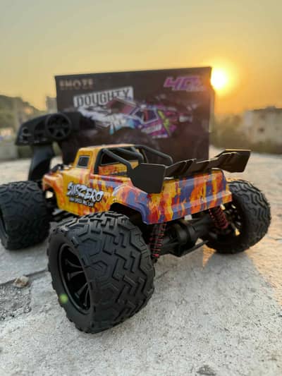 High-Speed RC Car  40km/h, 4WD Off-Road a 1:16 scale ( Remote control