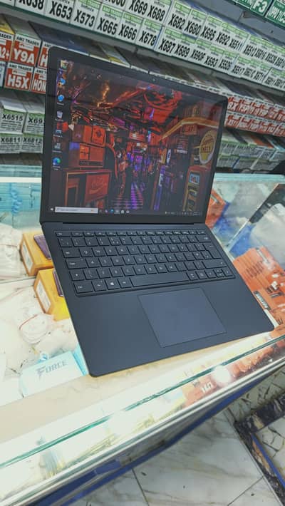 Microsoft 10th Generation core i5