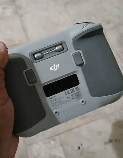 DJI mini pro 0323:11:50764 My Whatsapp par Raabta kero