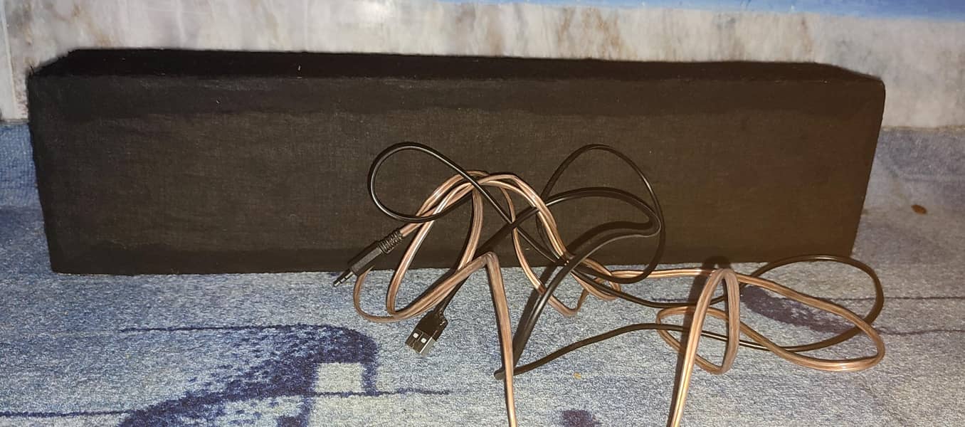 loud speaker 0