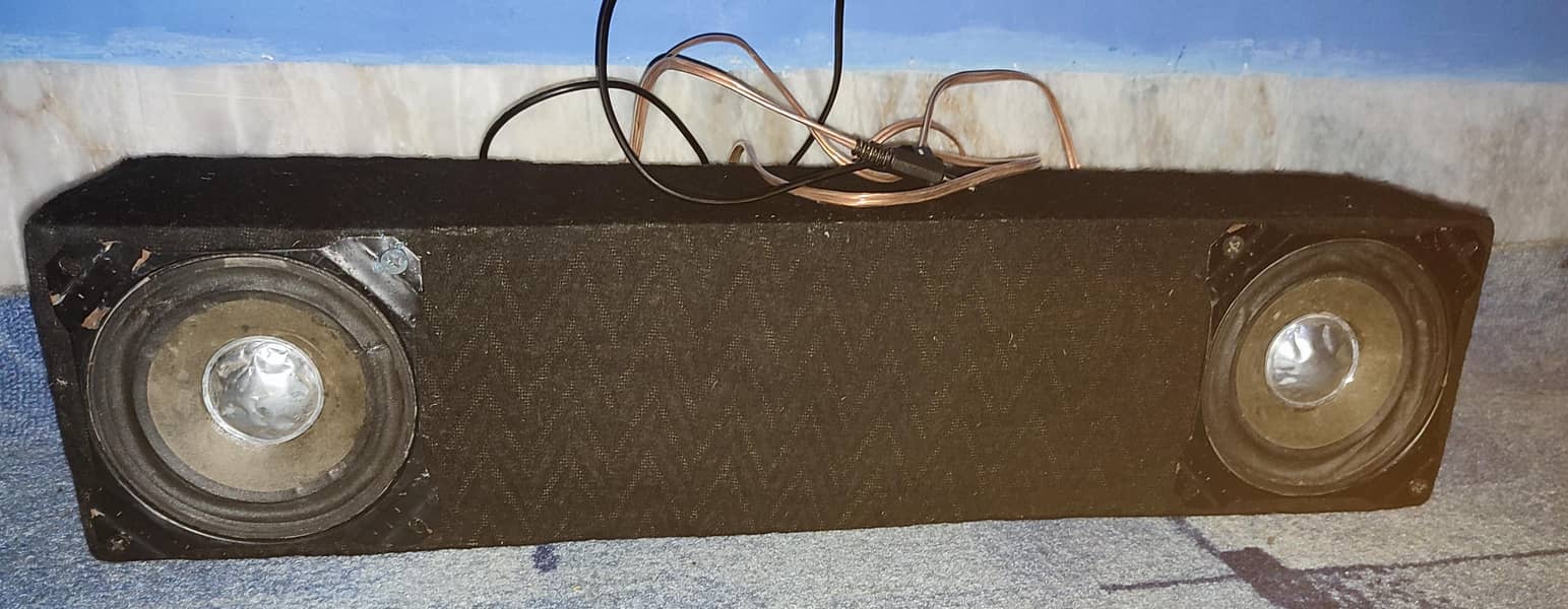 loud speaker 1