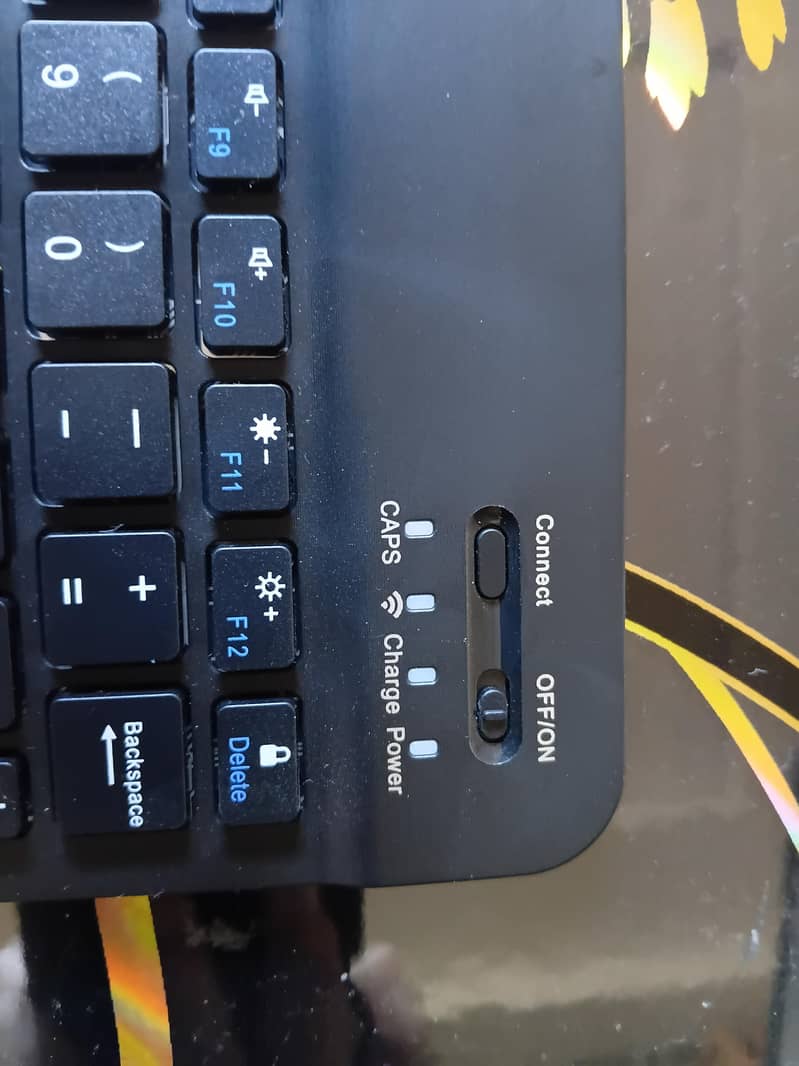Wireless Bluetooth Keyboard Rechargeable 1