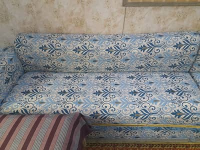 8 Seater Sofa - 9/10