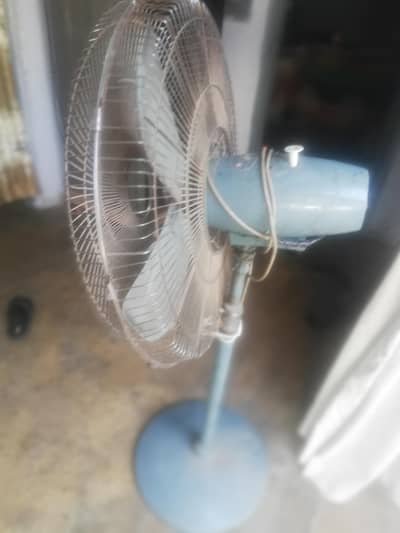 Padestal fan for sale