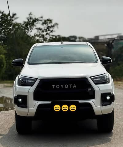 Toyota Hilux Revo GR-S Fully loaded