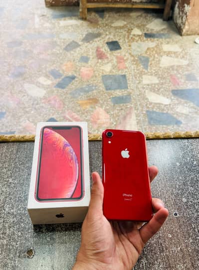 iphone Xr with Box 128GB PTA Approved 82 Health