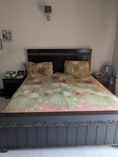 King Size Bed available