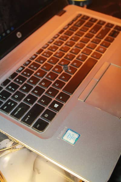 HP ELITEBOOK G3 | Intel i7 6th gen | 8 gb ram