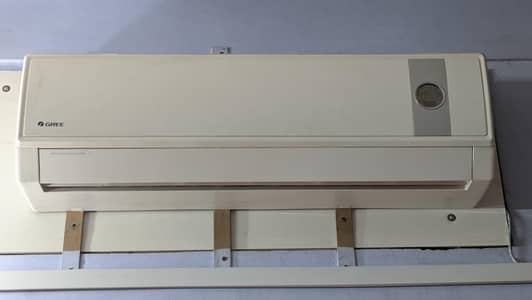 Gree Non inverter 1.5 ton