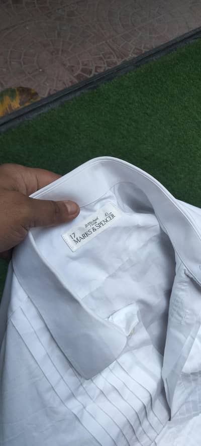 white shart mark and Spencer