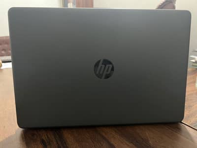 Laptop hp core i5 7th gen windows 10