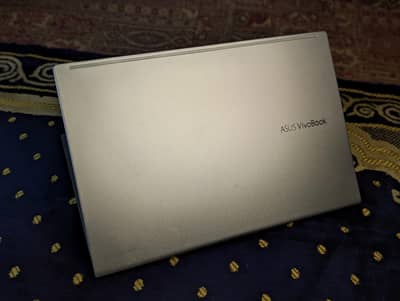 ASUS VivoBook - Ryzen 5 4500U = i5 11th Gen | premium design!