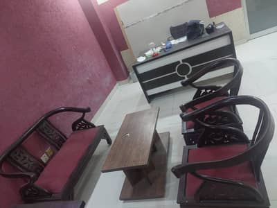 office Furniture in Good condition.