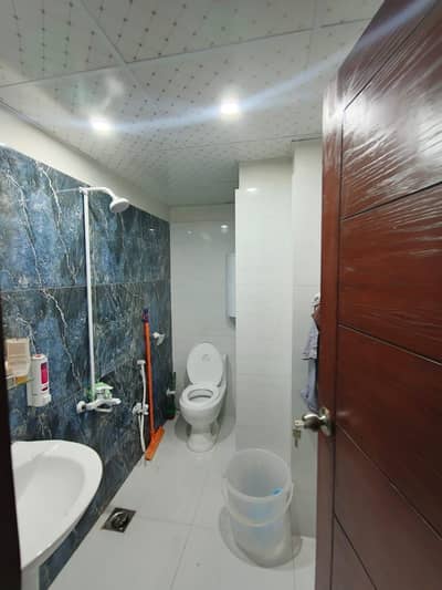 North nazabad block 3 240 yeards ground+2 bast for 3 famliy