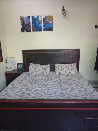Complete Bed Set (King Size Bed)
