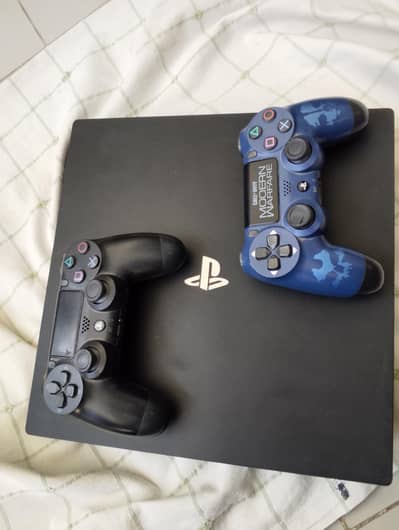 PS 4 PRO 1TB