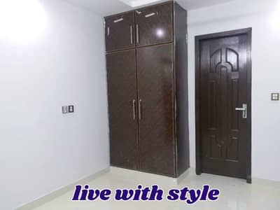 BOYS HOSTEL (AC ROOMS )/FURNISHED ROOM/HOSTEL NEAR ME/HOSTEL IN JOHER TOWN