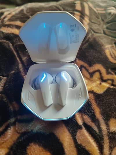 Lenovo GM2 pro Gaming earbuds