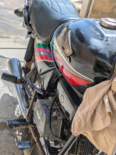 Honda 2010 Karachi no,model colony 03374666682 what app