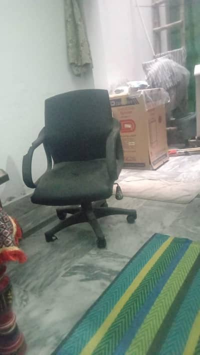 computer chair for sale urgent ha