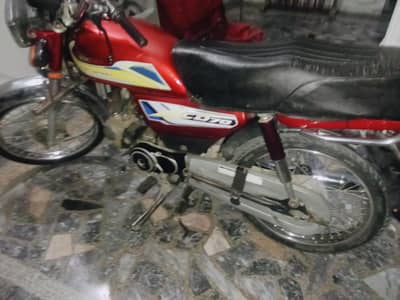 total engine Honda 70. cd  2018. model