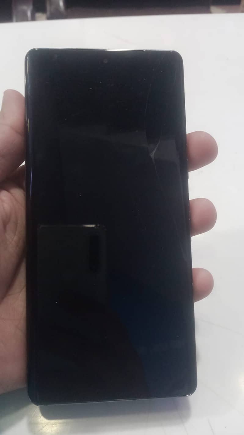 Google Pixel 7 Pro 9