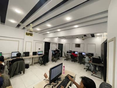 WELL MAINTAINED OFFICE FOR RENT IN BLOCK 13-B, GULSHAN E IQBAL