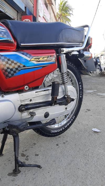 Honda CG 125 2023