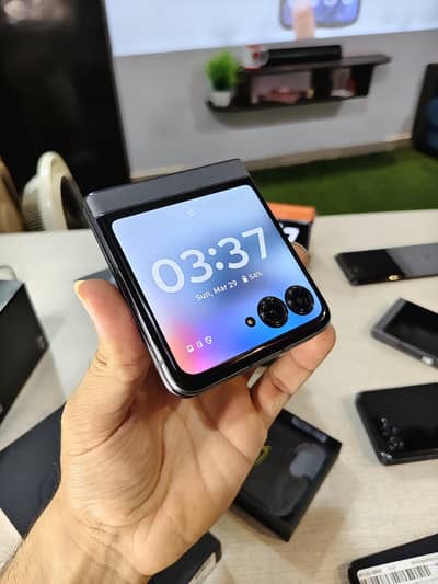 Motorola Razr 50 Waterpack Brand New Stock, Official PTA 03152196756