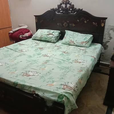 King size bed with diamond mattress