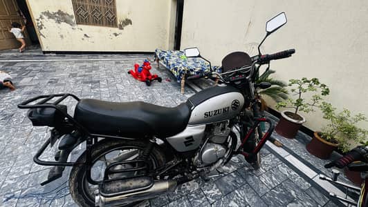 Suzuki GS 150 SE 2020