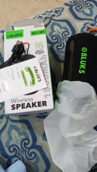 BLUK'S BX-189 Wireless Speaker 