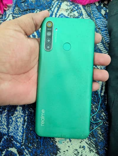 realme 5i 4/64