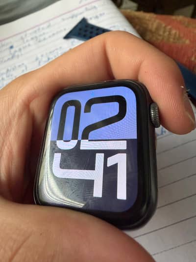 Apple watch series 6 gps for sale in good condition