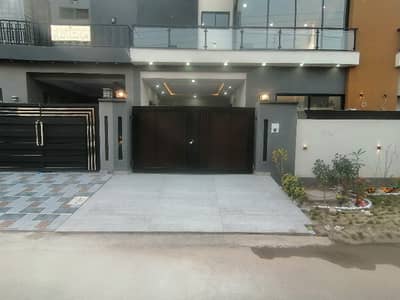 Prime Location House Of 5 Marla Available In Buch Villas Phase 2 - Manik Block