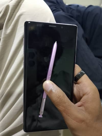 New phone Samsung note 9. . . Good mobile