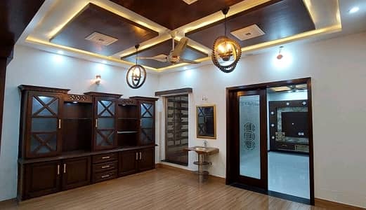 Your Dream Brand New 1 Kanal House Is Available In Model Town