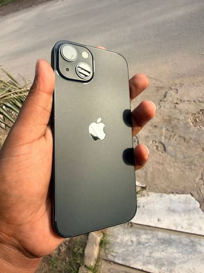 iPhone 13 jv  128gb with box   WhatsApp 03096617122