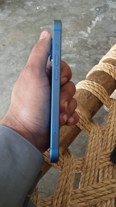 iPhone 13 bypass 128 gb 98 battery health genuine watar pak