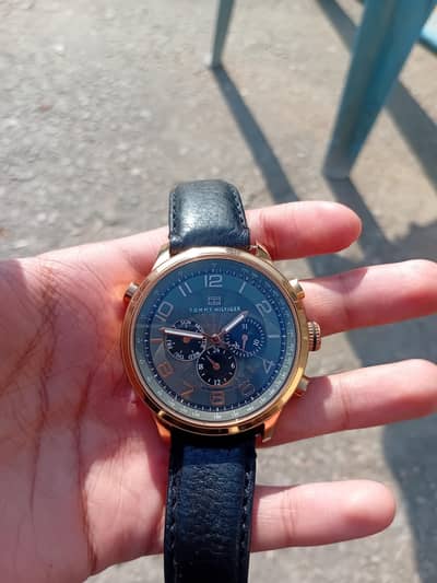 Original Tommy Hilfiger watch – leather strap – chronograph”