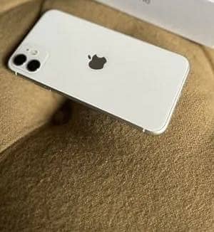 Iphone 11 white 64GB PTA approved