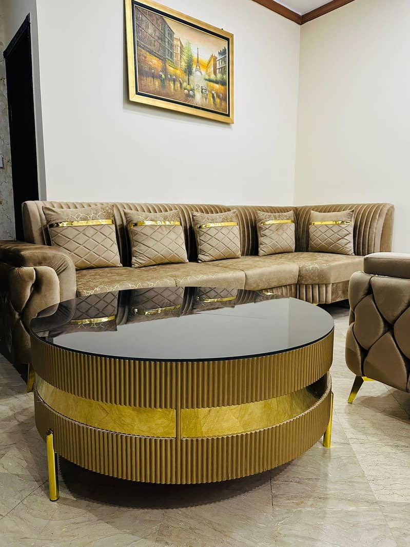 Round Center table 1