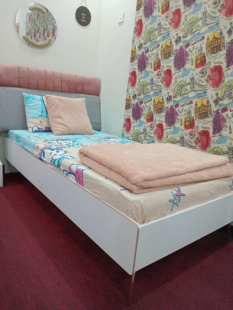 single bed 3